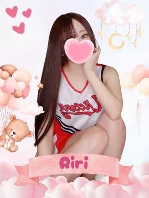 難波女子高生やめました！！　りりの大きな写真