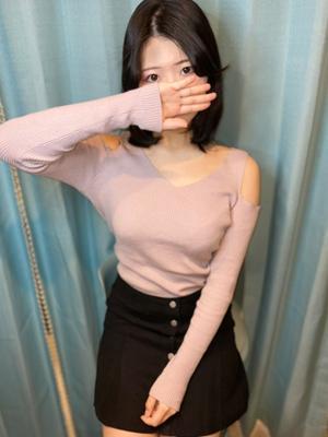 FACE　渋谷　もも　黒髪清楚系美少女の大きな写真