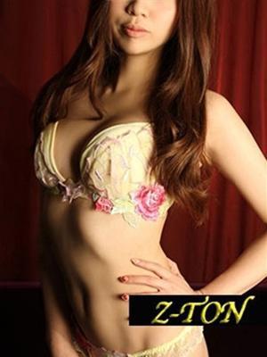 Z-TON　新山 愛理の大きな写真