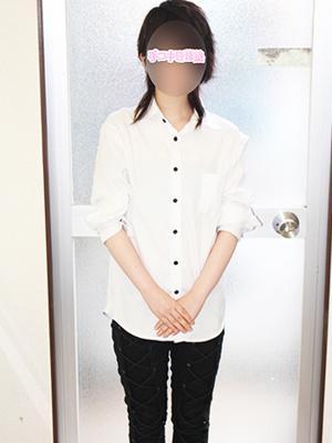 手コキ研修塾在籍　瀬名るいの写真