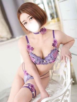 若妻淫乱倶楽部久喜店　みほの大きな写真