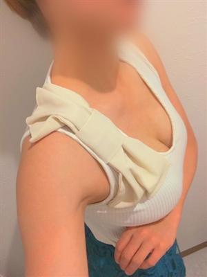 ハンドリング那覇　亀頭責め専門店　あずみの大きな写真