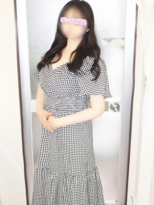 手コキ研修塾在籍　桃すももの写真