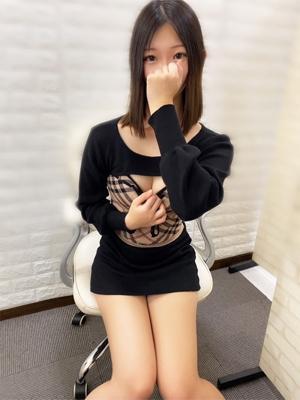 ルーフ大阪店　あきの大きな写真